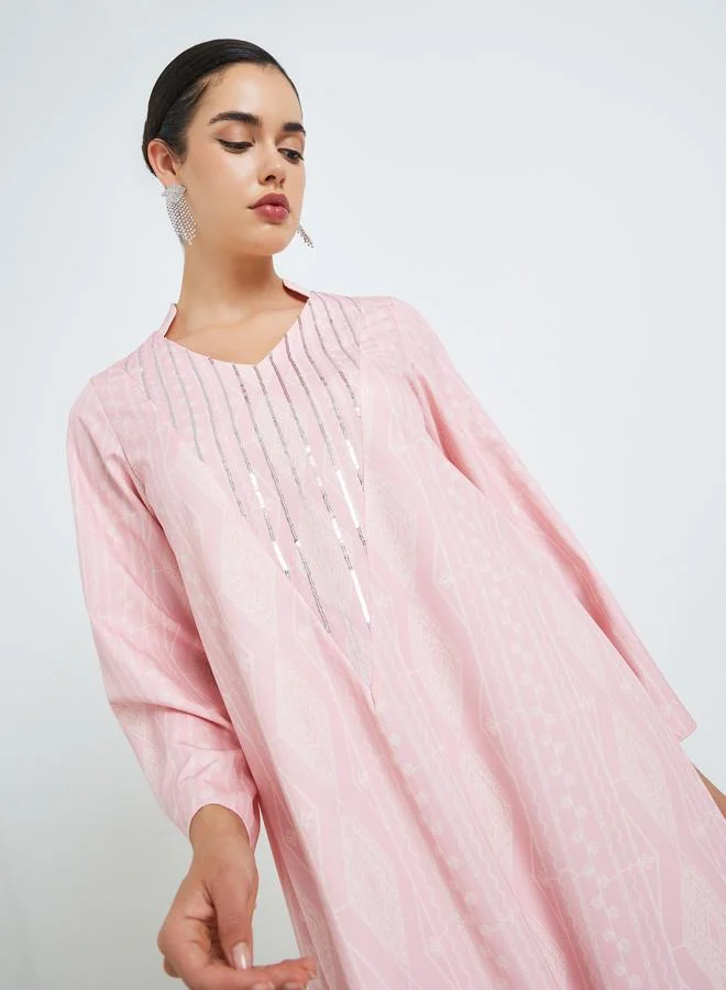 أميرة جلابية مزينة